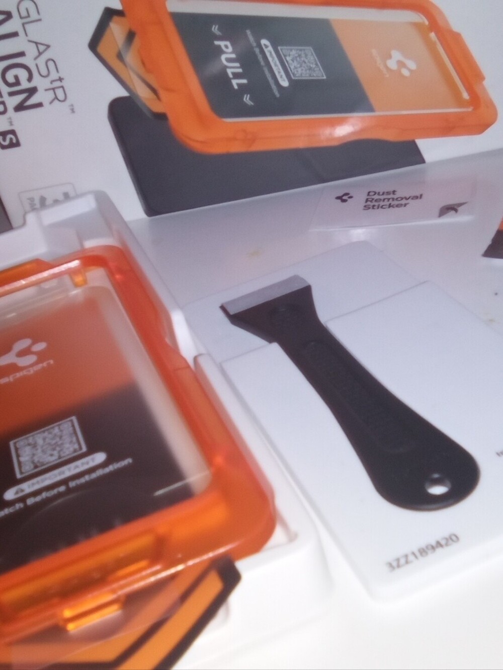 Spigen GLAStR Align Master s
